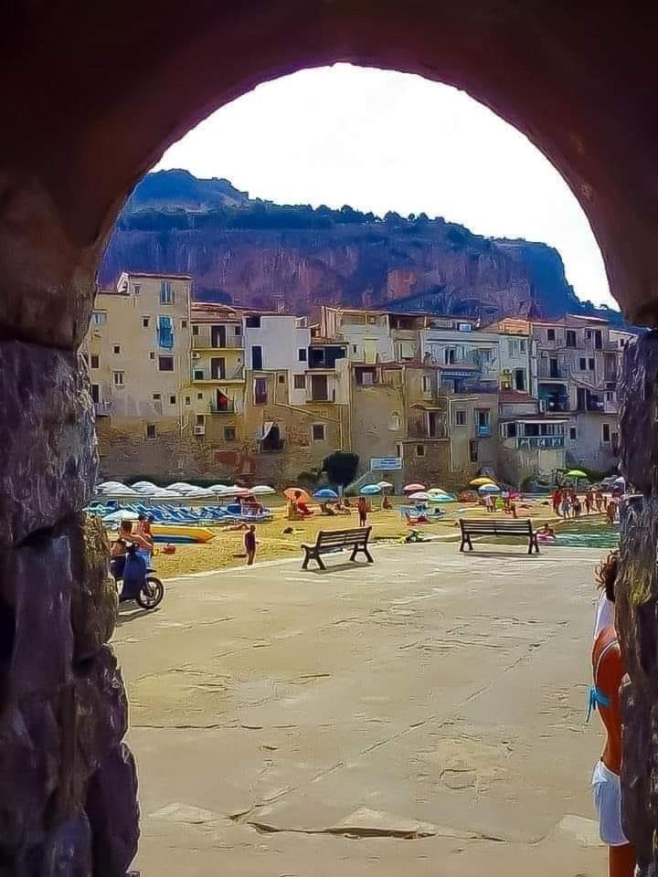 Casa Dominique Apartment Cefalu Bagian luar foto