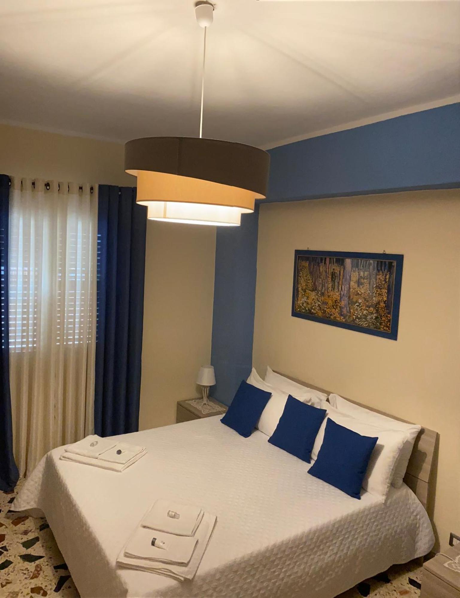 Casa Dominique Apartment Cefalu Bagian luar foto